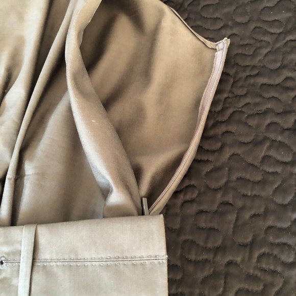 Beautiful Hugo Boss Wool/Silk Dress l Lined l Gray Silk - Picture 7 of 16